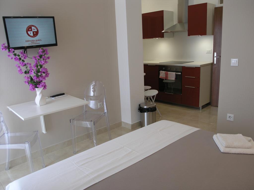 Apartments Dobrila Podgora Ngoại thất bức ảnh