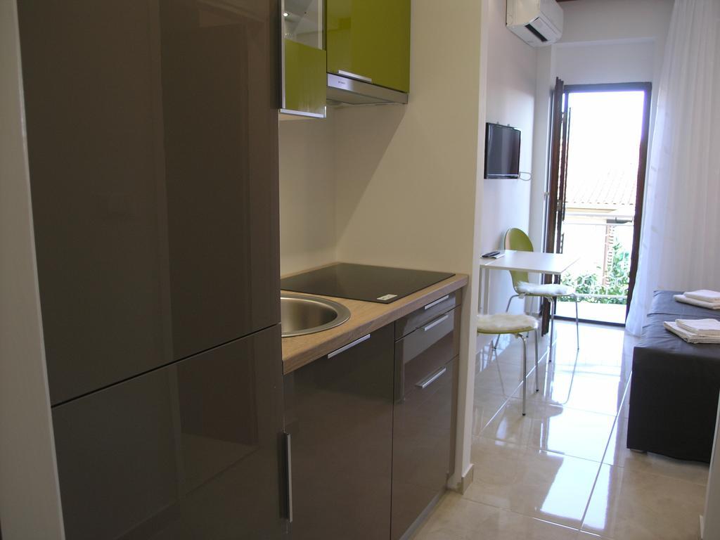 Apartments Dobrila Podgora Ngoại thất bức ảnh