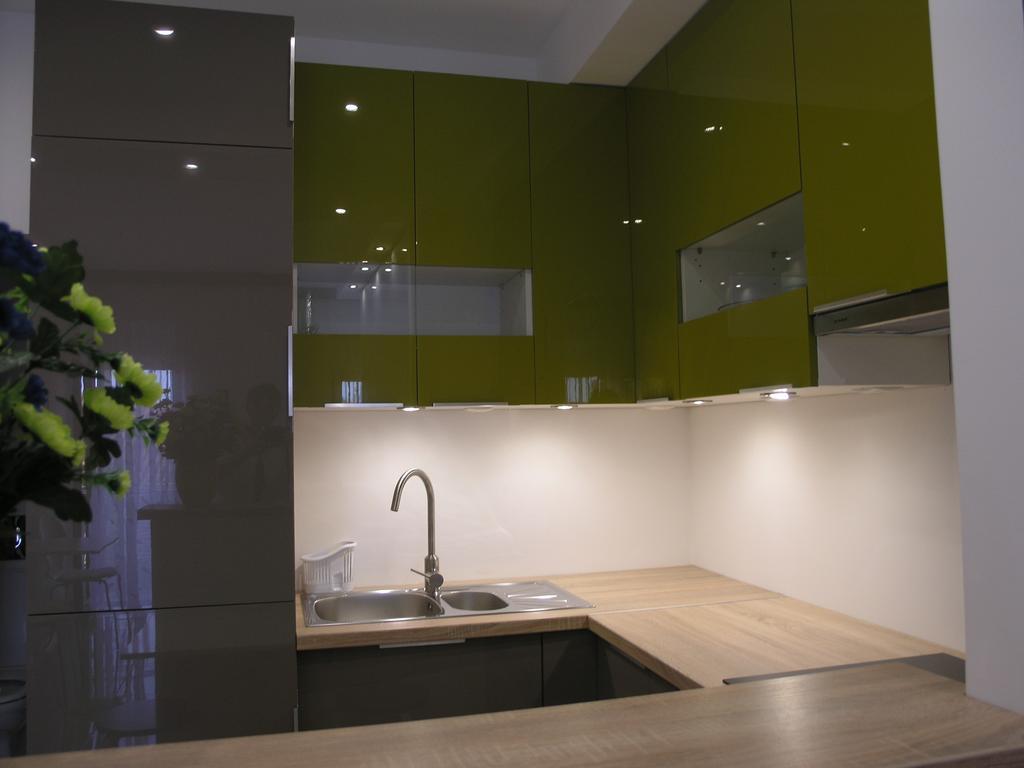Apartments Dobrila Podgora Ngoại thất bức ảnh