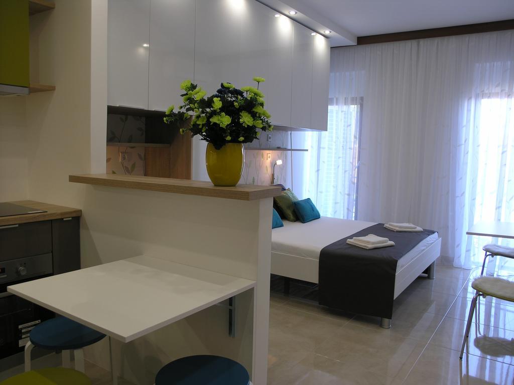 Apartments Dobrila Podgora Ngoại thất bức ảnh